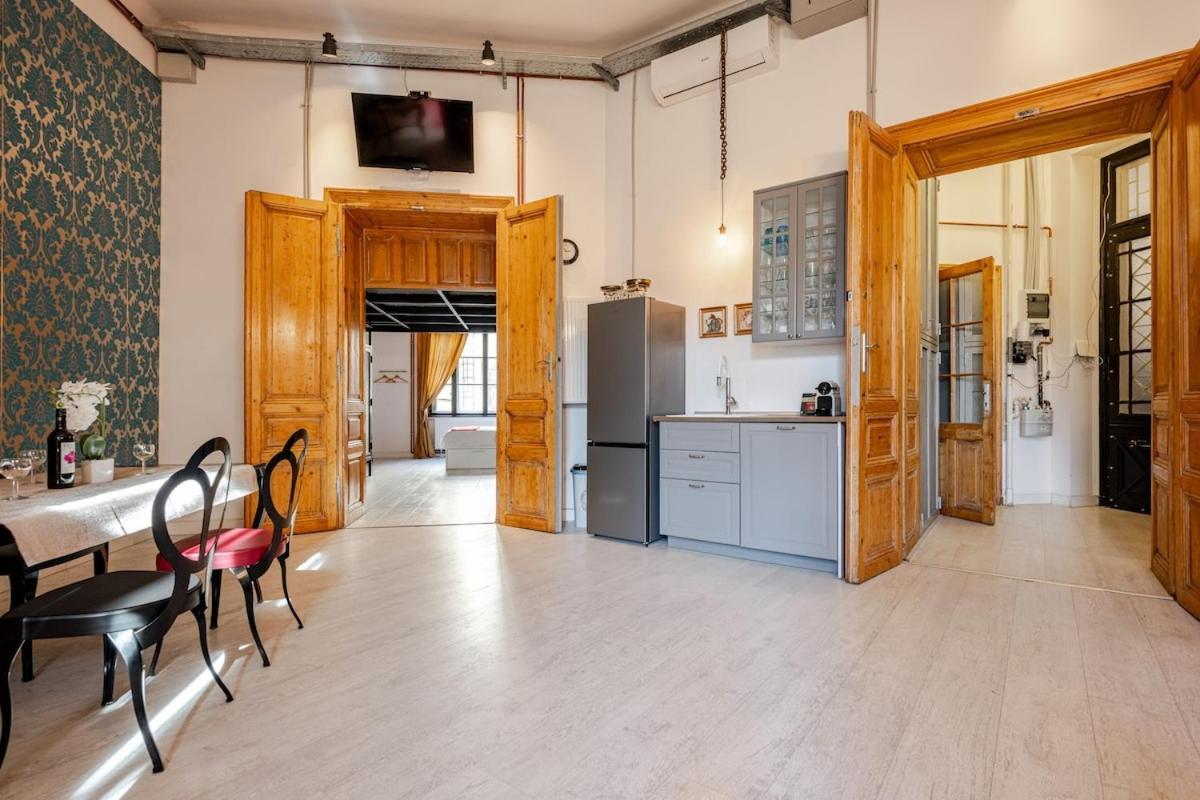 The Address Budapest Bagian luar foto